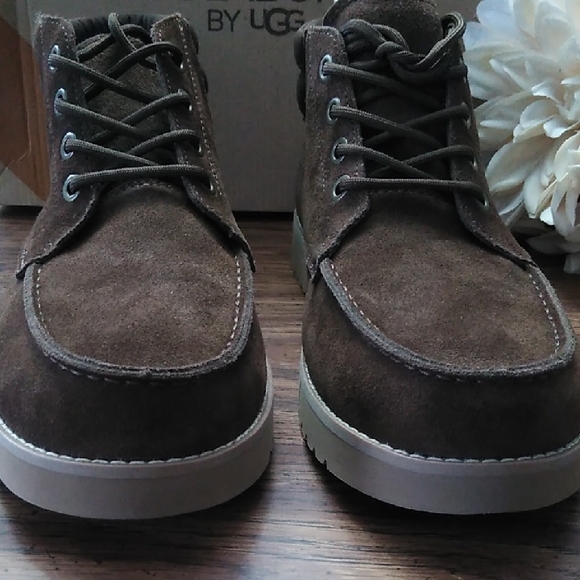 Koolaburra Men's Brown Suede Boots Size 11 😍 - Picture 3 of 13